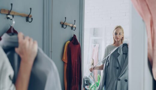 「Is this me?」の意味とは？「似合ってる？」をネイティブが使う表現を解説