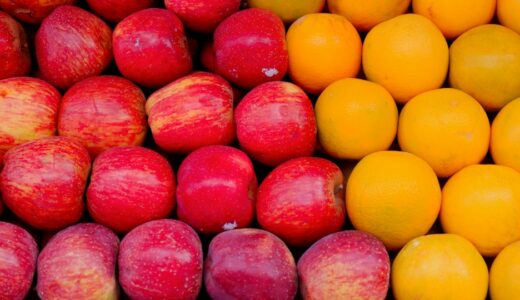 「It’s apples and oranges」の意味とは？「比較できないよ」と伝える方法をネイティブ目線で解説