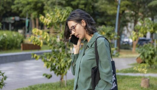 「I think you got the wrong number.」の意味とは？「番号をお間違えかと！」をネイティブが使う表現を解説