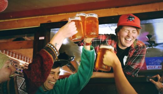 「酔った」の英語表現まとめ｜tipsy・buzzed・wasted…程度別の言い方を解説