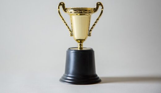 「I don't mean to brag, but」の意味とは？「自慢するわけじゃないけど」をネイティブが使う表現