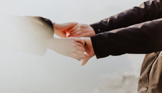 「olive branch」の意味とは？「和解の申し出・歩み寄り」をネイティブが使うイディオムを解説