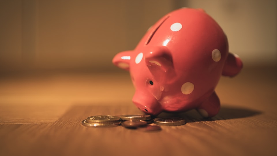 貯金箱・将来への備えのイメージ
