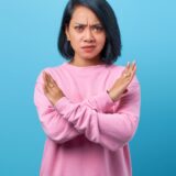 懲りずに同じミスを繰り返す人のイメージ
