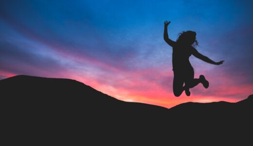「on the spur of the moment」の意味とは？「衝動的に・とっさに」をネイティブが使うイディオムを解説