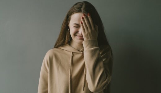 「shucks」の意味とは？「いやあ照れるな・大したことないよ」をネイティブが使う表現を解説