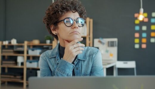 「think about」と「think of」の違いとは？ネイティブの使い分けを丁寧に解説