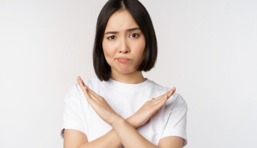 「don’t pout」の意味とは？「拗ねるなよ・ふくれっ面しないで」をネイティブが使う表現を解説