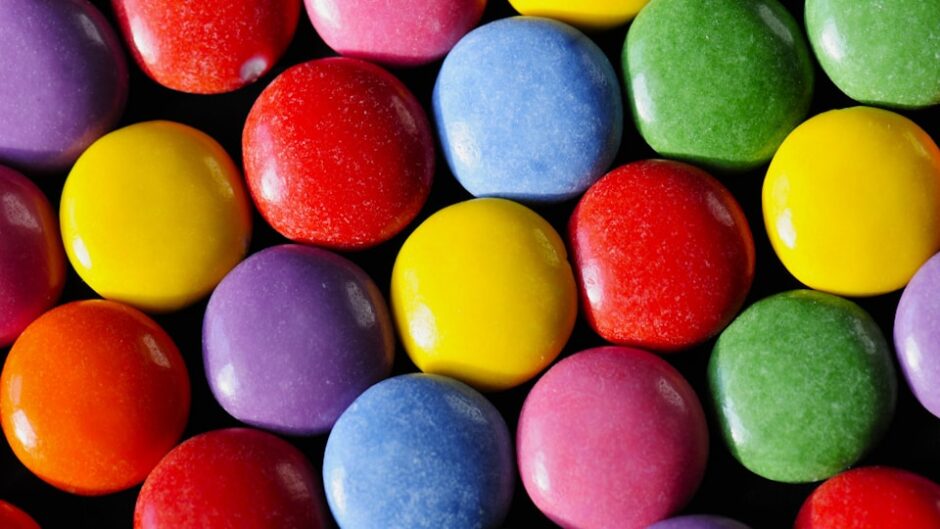 色とりどりの砂糖菓子