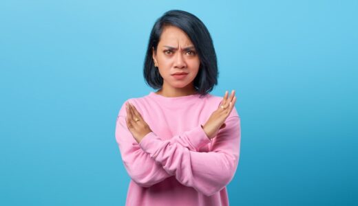 「fess up」の意味とは？「白状する・正直に打ち明ける」をネイティブが使う表現を解説