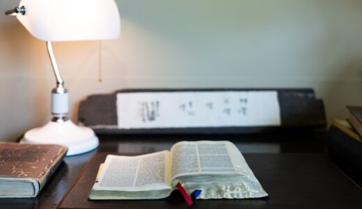 「there's a lesson in there」の意味とは？「奥が深いね・学びがあるね」をネイティブが使う表現を解説